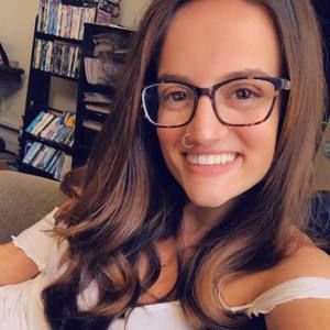 Meet your Posher, Laura